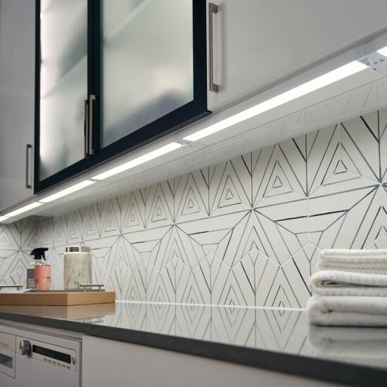 Brand new π Kichler Lighting 4U 22" 3000K LED Under Cabinet Light Textured White π₯ 4 Brand new π Kichler Lighting 4U 22" 3000K LED Under Cabinet Light Textured White π₯ - Image 2